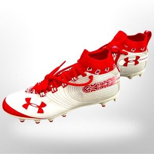 Rare, new Under Armour red/white bandanna print football cleats, men’s 9.5